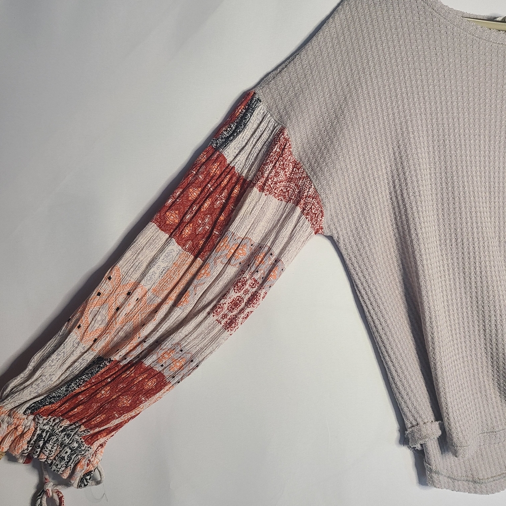 In Loom Patchwork Long Sleeve Waffle Knit Top - Size Medium - Picture 3 of 10